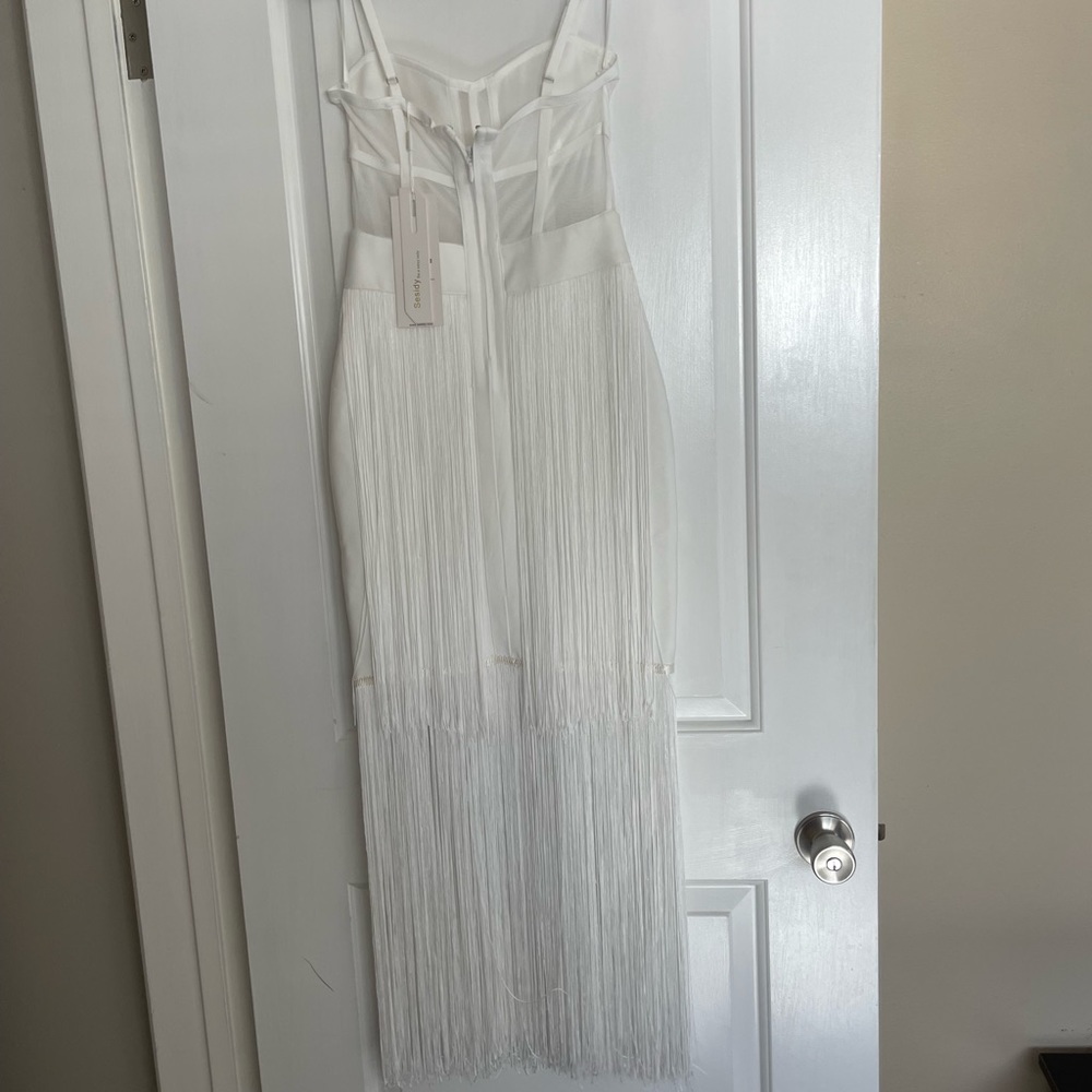 White lace fringe dress - Picture 2 of 4